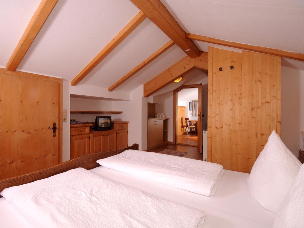 Ferienhaus Martlerhof Тукс Номер фото